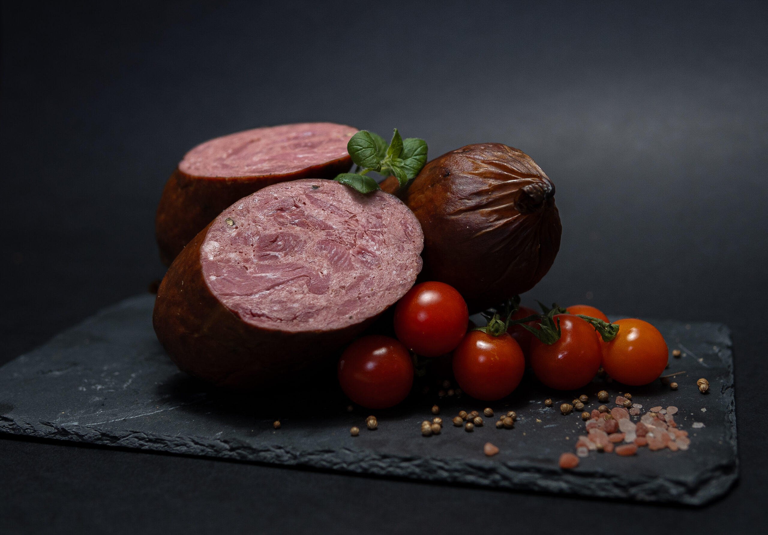 Kiełbasa Krakowska Wołowa Wędzona – tradycyjna polska wędlina