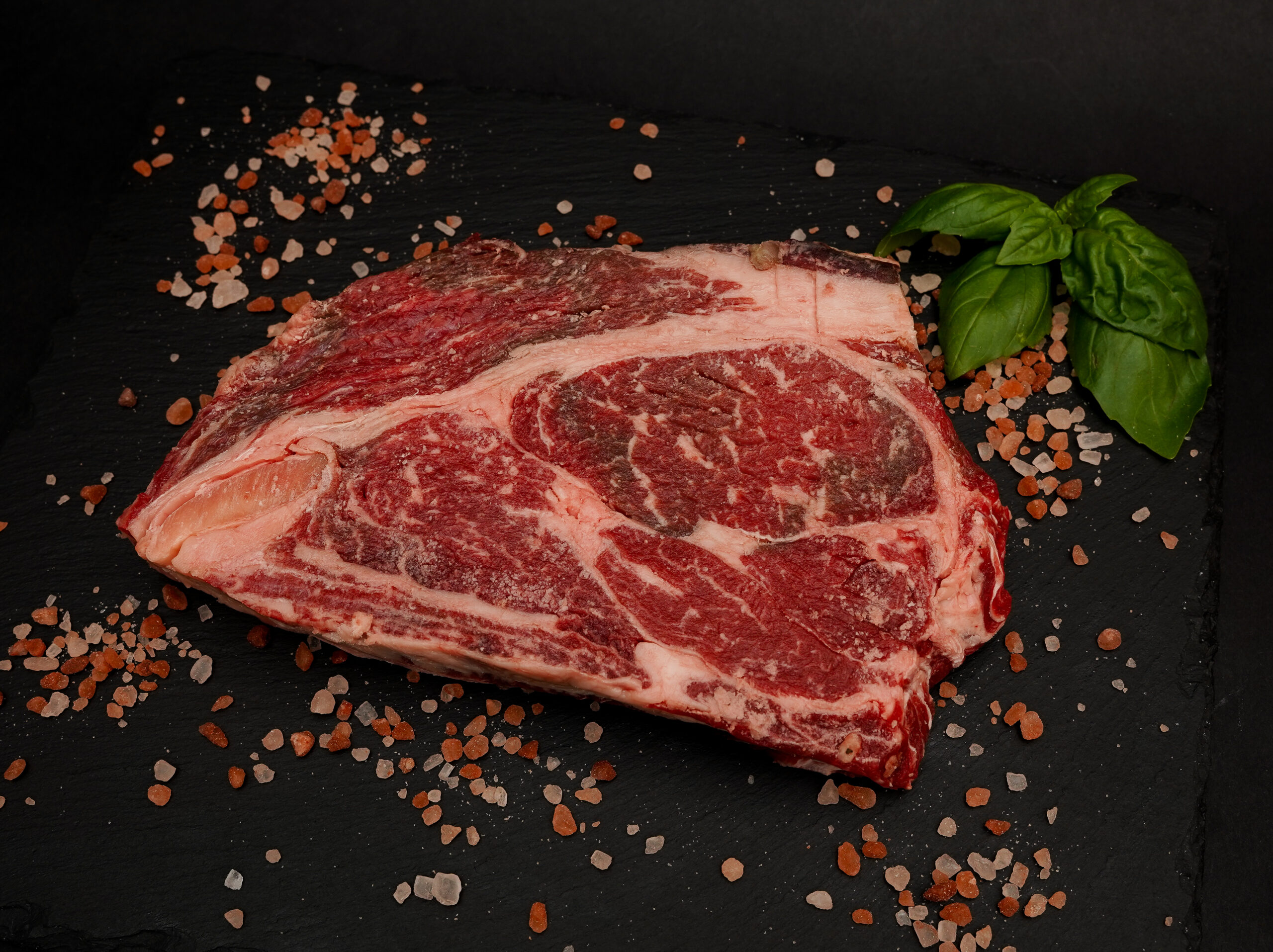 Stek z Antrykotu bez kości sezonowany (1 kg)