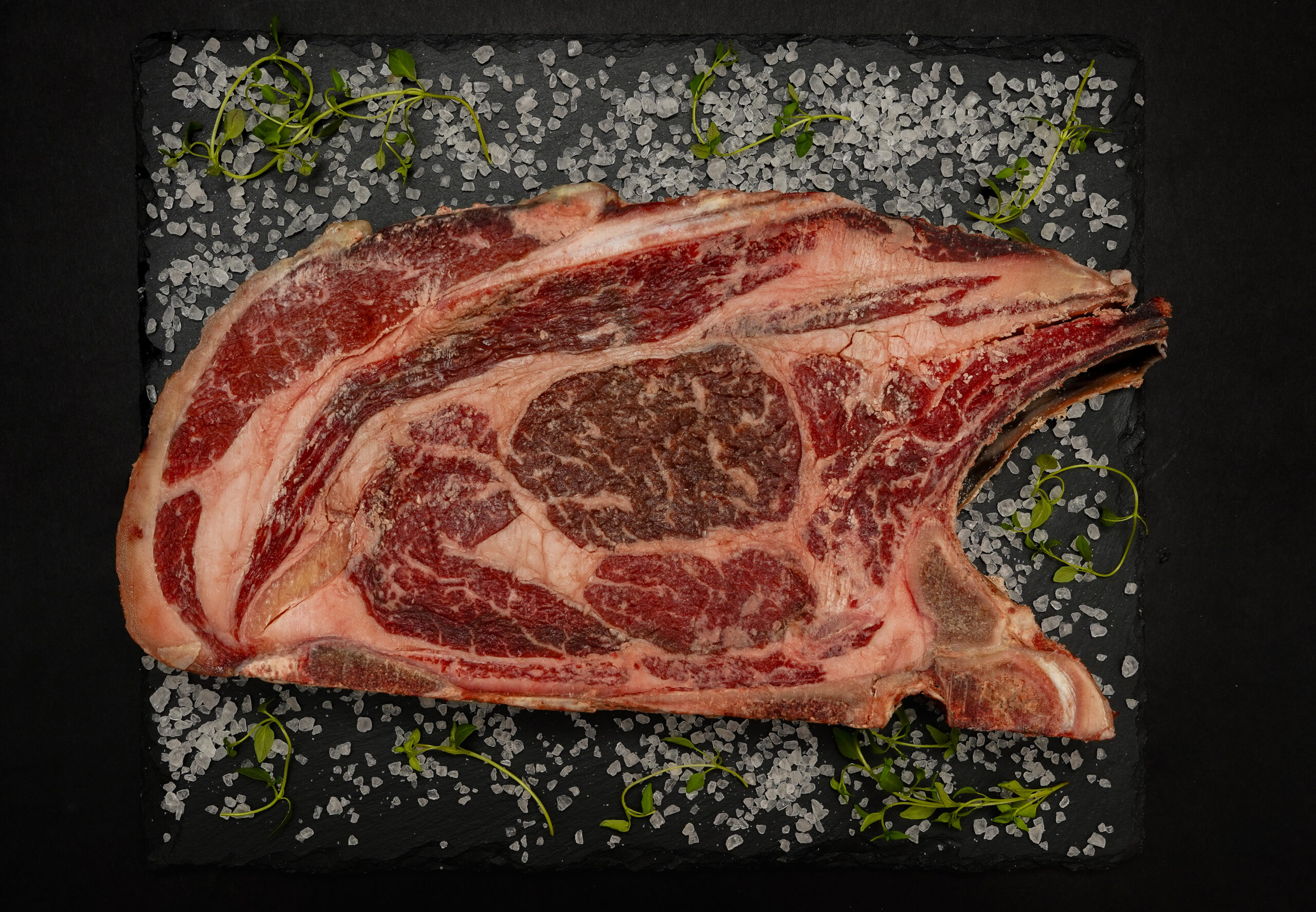 Stek z Antrykotu z kością sezonowany (1 kg) - obrazek 3